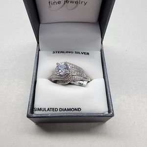 NWT Brilliance fine jewelry size 7 wedding set